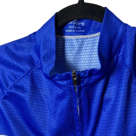 Y2K, vtg , like new!! 4ucycling ,cycling jersey,men L,
Utility,pockets,athletic - Picture 7 of 12